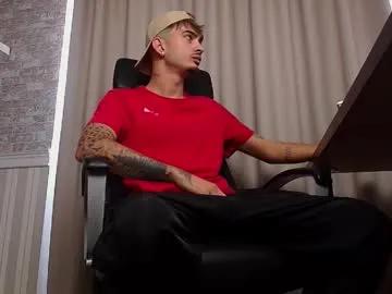 Freechat brandontatex on Chaturbate