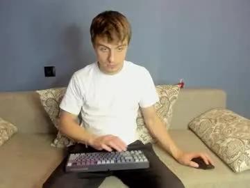 Freechat bristlebback on Chaturbate