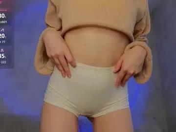 Freechat cherrypepperkiss on Chaturbate