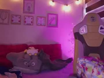 chloe_moons_ — GOAL: TAKE OFF PANTY [40 tokens remaining] Lovense Lush On   #new #lovense #bigass #anal #latina