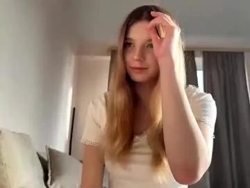 Freechat chloe_show on Chaturbate