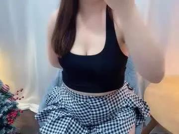 Freechat clari_yumi on Chaturbate