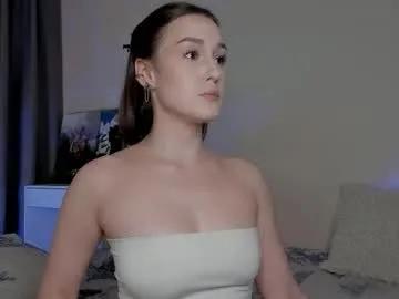 Freechat crystalcandies on Chaturbate