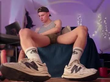 Freechat davey_ebash on Chaturbate