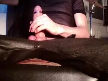 delling235 on Chaturbate 