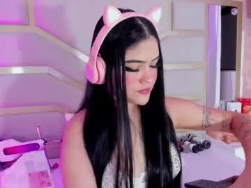 Freechat dollsweety on Chaturbate