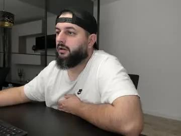 Freechat dravenpeak on Chaturbate