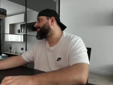 Freechat dravenpeak on Chaturbate