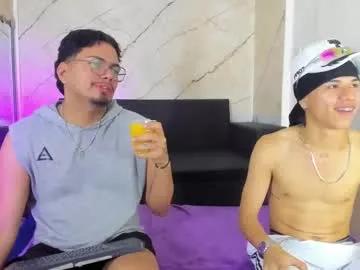 Freechat enrique_villa23 on Chaturbate