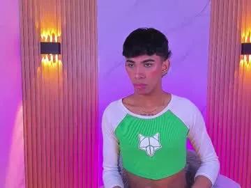 ethan_thouse — GOAL: show dick  hard [65 tokens remaining] Welcome to my room! #18 #femboy #teen #twink #bigcock