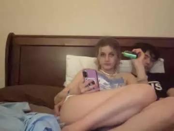 Freechat foxyroxie777 on Chaturbate