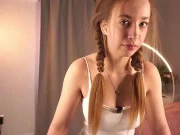 haleybalder — Goal:Lick my finger close-up!!! Hello I'm Tracy, Let's have some fun, It's my 2nd day on CB!  #new #18 #skinny #teen #shy [14 tokens remaining]