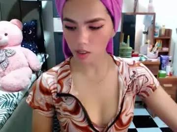 Chaturbate holy_molly1 is Freechat holy_molly1 — ITS MY 19TH BIRTHDAY GUYS!!! HI GUYS THIS IS ME MOLLY AND I AM NEW HERE!!! WANNA HAVE SOME FUN HERE WITH ME??? #asian #pinay #new #daddysgirl #aussie
