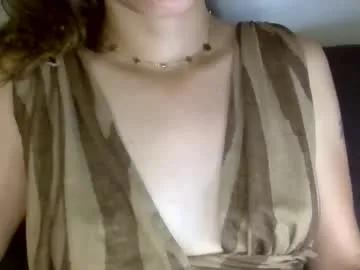 Freechat hotwinterxx on Chaturbate