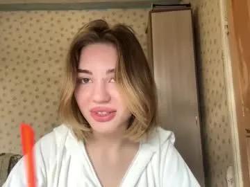 Freechat hsiuscherich on Chaturbate