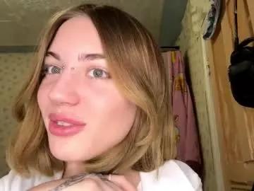 hsiuscherich — GOAL: Wiggle assHi I'm #new at CB ! Welcome! #shy #18 #blonde #petite [9 tokens remaining]