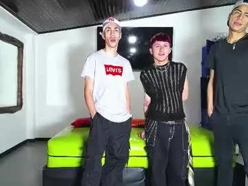 Freechat icevermilk on Chaturbate