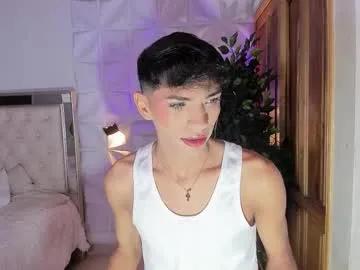im_sebaslopez — GOAL: show surprice [111 tokens remaining] Welcome to my room! #couple #femboy #18 #bigdick #twink