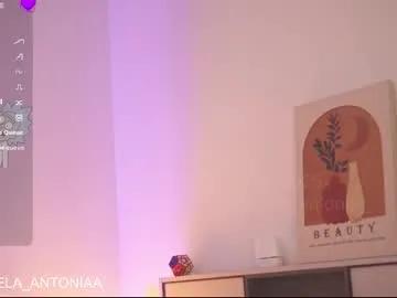 Private isabela_antonia_ on Chaturbate
