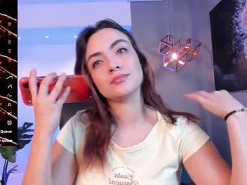 Private isabellaajoness on Chaturbate