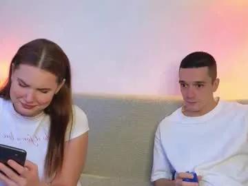 Freechat kris_amelia on Chaturbate