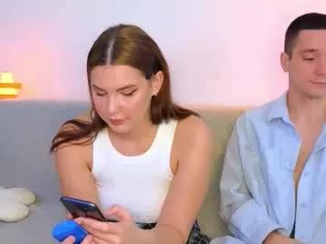 Freechat kris_amelia on Chaturbate