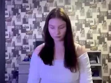 Freechat laurenjungling on Chaturbate