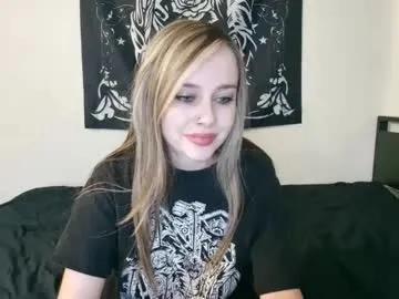 Freechat luna_lovelyy on Chaturbate