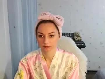 Private lunaa_bluee on Chaturbate