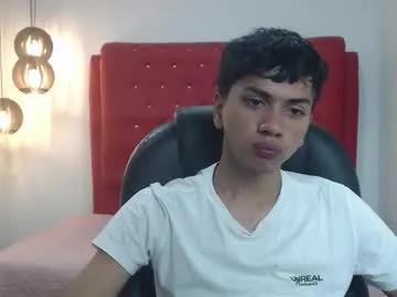 markbowie — GOAL: show as :hot [120 tokens remaining] thank you babys i love you babys