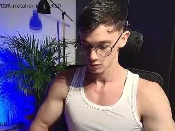 Private metatron_muscle on Chaturbate