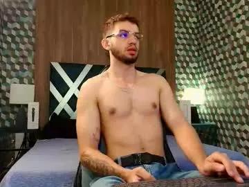 Freechat michael_magno on Chaturbate