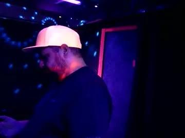 mickdollz — Freechat on Chaturbate