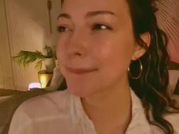 Private miley_smile on Chaturbate