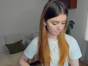mintykisss — Look straight at you and bite my lips ... Hello guys its my first day on CB, my name is Linda, im little #shy #teen #new #young #18 [0 tokens remaining]
