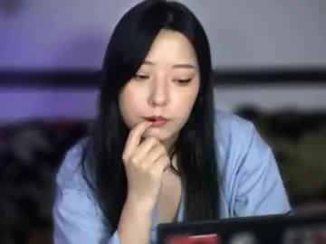 Private mirafloat on Chaturbate