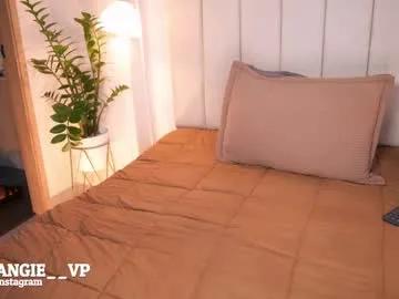 nicoleth18 — GOAL: ride torso+cum+squat [897 tokens remaining] Hello, I'm back, let's have fun, guys, free control in private  #ebony #deepThroat #bigass #latina #squirt