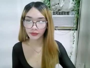 Freechat ohmyalessandraxcx on Chaturbate