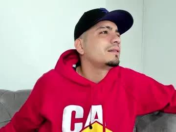 Freechat owensttone on Chaturbate