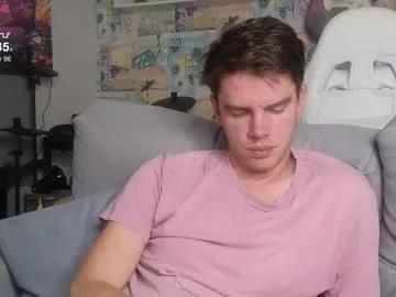 oxmikexo — Hello Im Back;) - Goal: Cum Show [800 tokens left] #uncut #feet #smoke #c2c #lovense