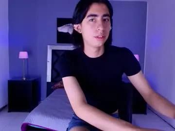 Freechat ryo_fem on Chaturbate