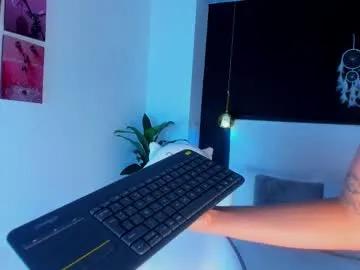 Private sabrina_f0xx on Chaturbate