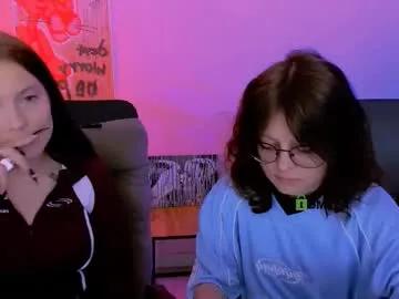 samanta_hotty — GOAL: show bra [97 tokens remaining] Welcome to my room! #c2c #nonude #sph #18 #hairy