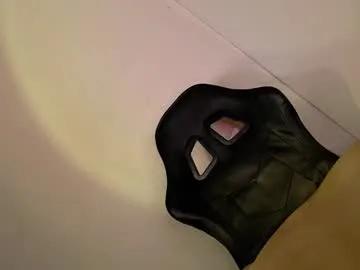 Freechat seduce_and_surrender on Chaturbate