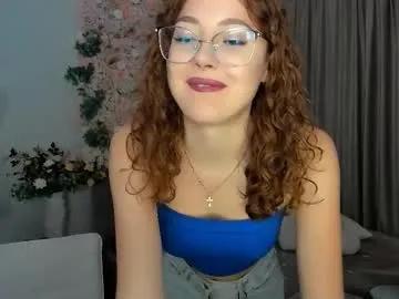 Freechat sereneflame on Chaturbate