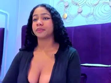 sofiifox — G: slap ass + massage oil boobs // att: 69 tokens // Sensual and very burning  - Multi-Goal :  Fingers in poussy OMG! #ebony #curly #bigboobs #latina #curvy