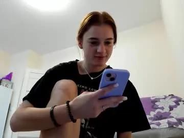 stacey_bliss — show ass #new #young #18 #shy [75 tokens remaining]