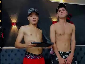 stivendreams — show cum   #lovense #twing #slave #smoke #skinny [2000 tokens remaining]