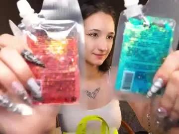 Freechat taiteedgington on Chaturbate