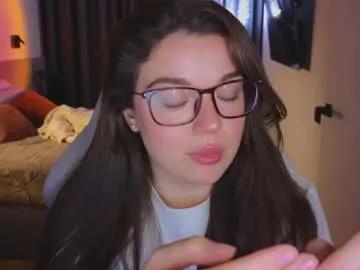 tutti_frutti_ on Chaturbate 